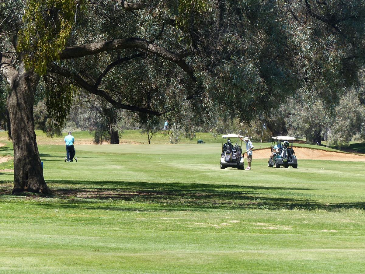 Renmark Country Club Esterno foto