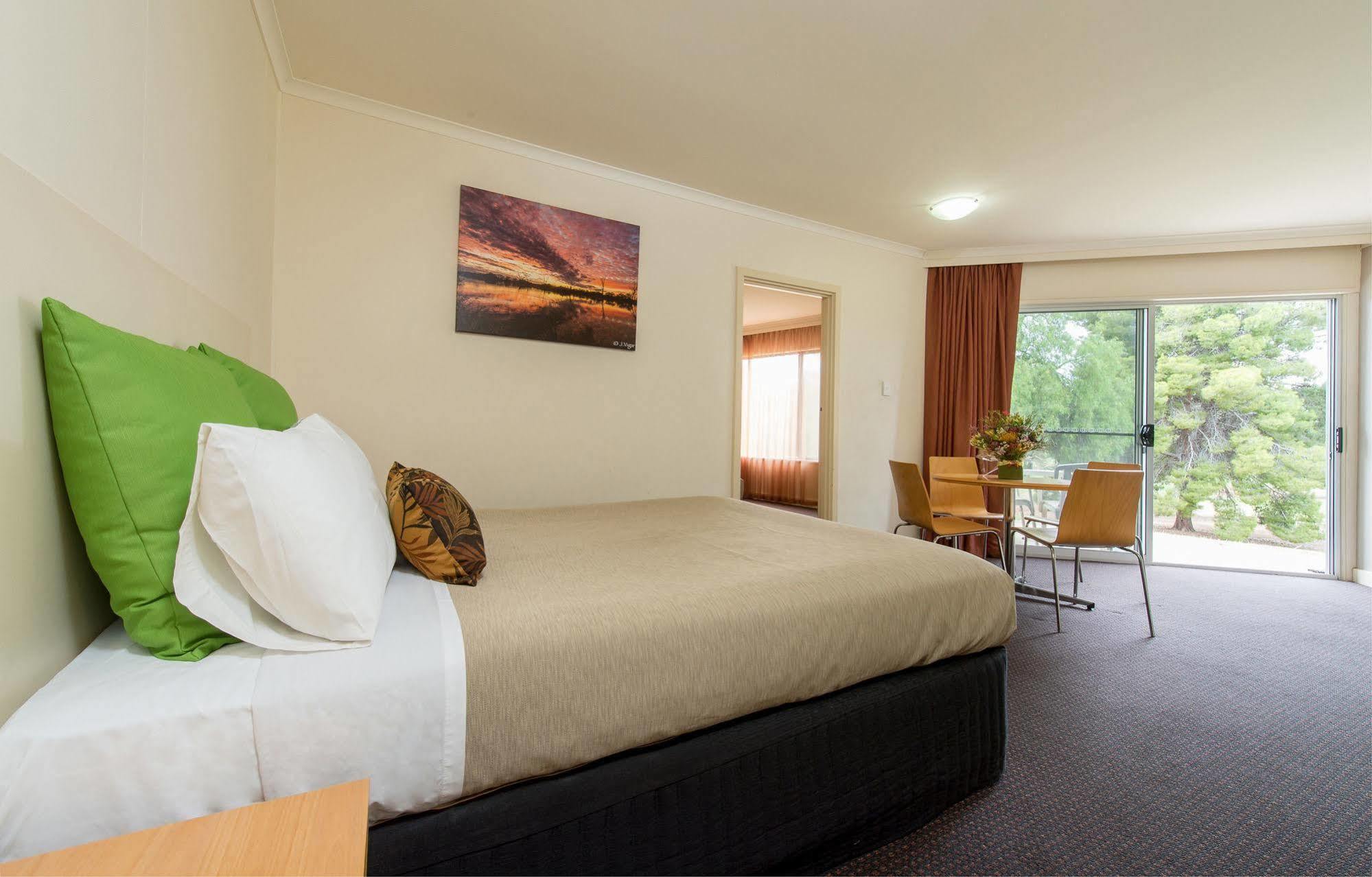 Renmark Country Club Esterno foto